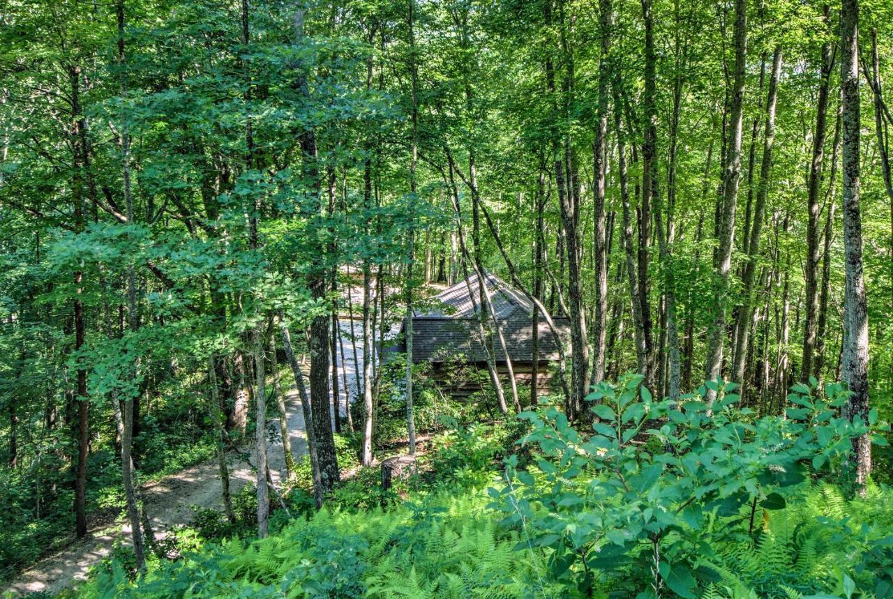 Cozy The Woodshop Cabin With Deck And Forest Views! Robbinsville Esterno foto